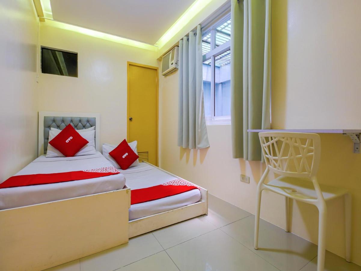 Oyo 783 Freemont Place Paranaque City Kültér fotó